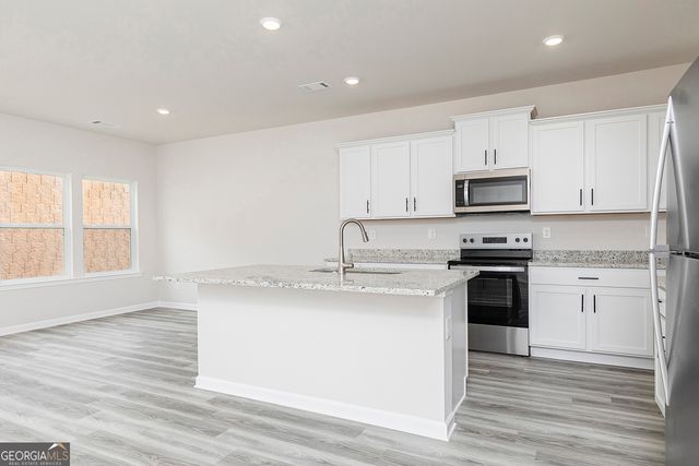 3952 Hidden River Lane, Oakwood, GA 30566