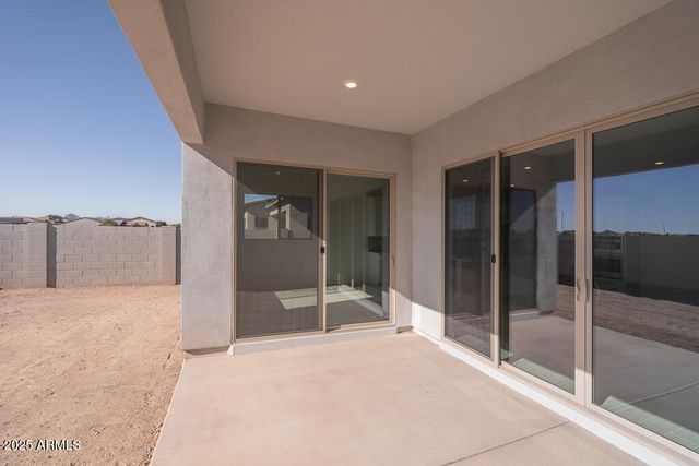 1941 E Empeltre Road, San Tan Valley, AZ 85140