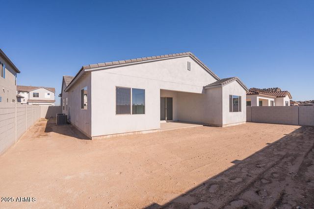 1941 E Empeltre Road, San Tan Valley, AZ 85140