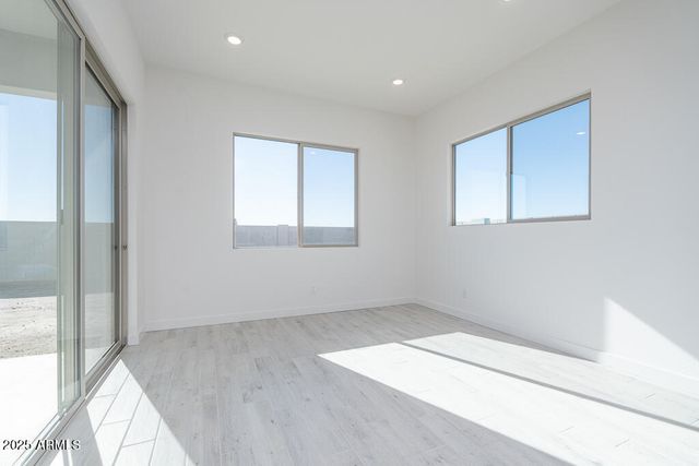 1941 E Empeltre Road, San Tan Valley, AZ 85140