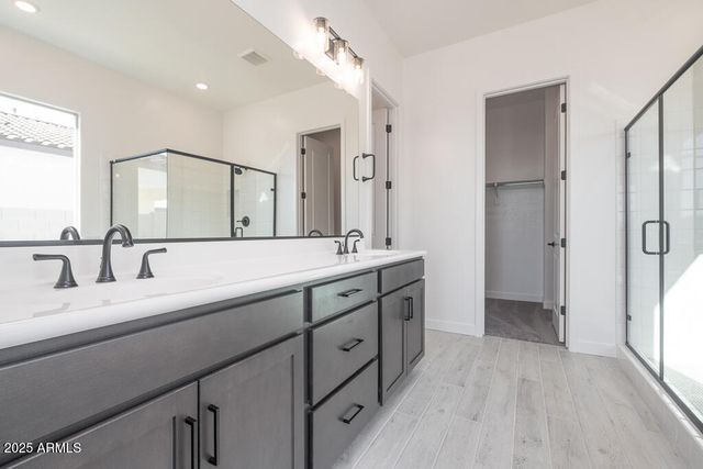 1941 E Empeltre Road, San Tan Valley, AZ 85140