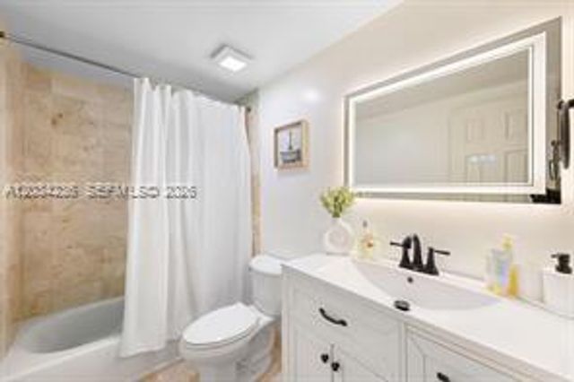 9745 Bay Harbor Terrace 26, Bay Harbor Islands, FL 33154
