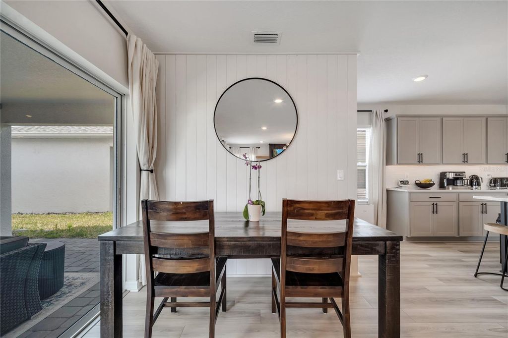 Image 19 of property listing at 10836 WATERWOOD ALLEY, Orlando, FL 32829