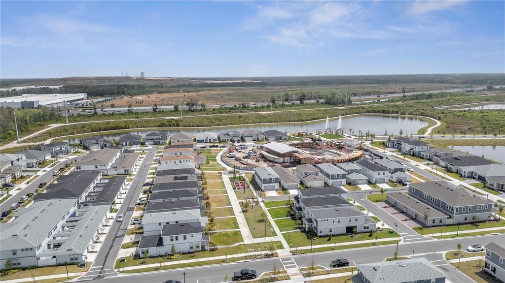 Image 51 of property listing at 10836 WATERWOOD ALLEY, Orlando, FL 32829