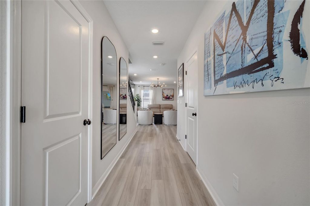 Image 10 of property listing at 10836 WATERWOOD ALLEY, Orlando, FL 32829