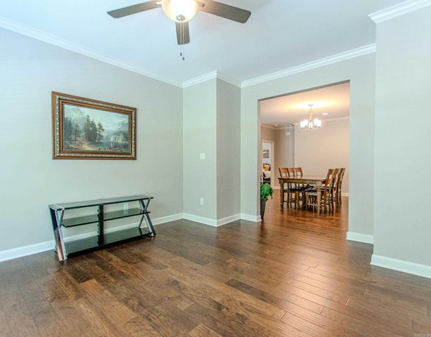 194 Mountain Terrace Circle, Maumelle, AR 72113