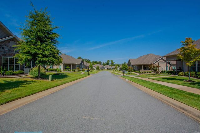 194 Mountain Terrace Circle, Maumelle, AR 72113