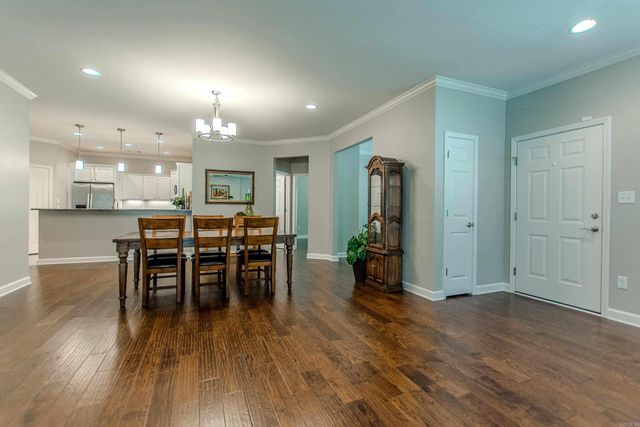 194 Mountain Terrace Circle, Maumelle, AR 72113