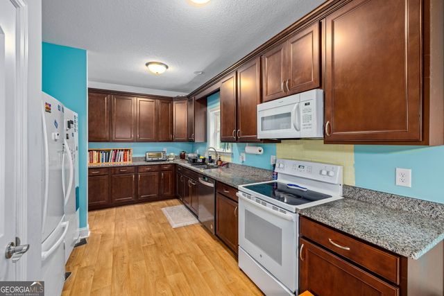 527 Louden Ridge Road, Alto, GA 30510