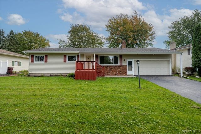 12 Rocklea Drive, Gates, NY 14624