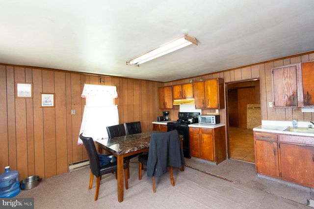 111 SCHOOL ST, Mardela Springs, MD 21837