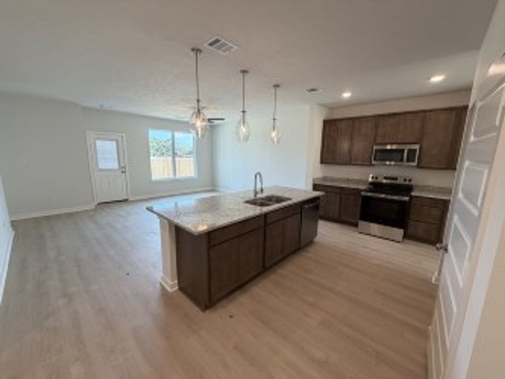 5680 Fox Bluff Drive, Bryan, TX 77807 — photo 3