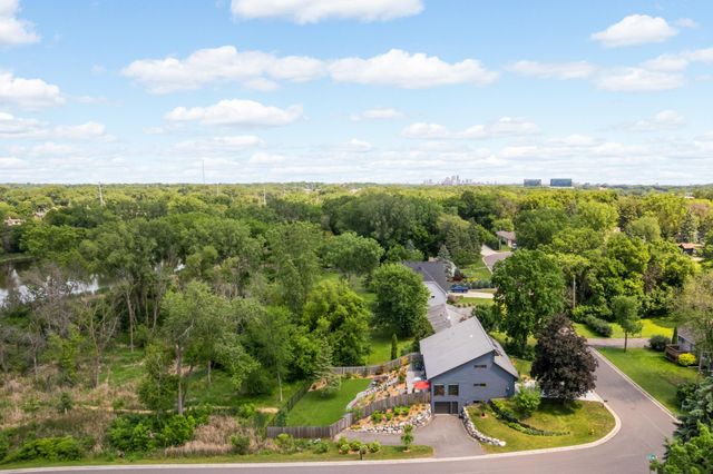 1170 Evergreen Lane N, Plymouth, MN 55441