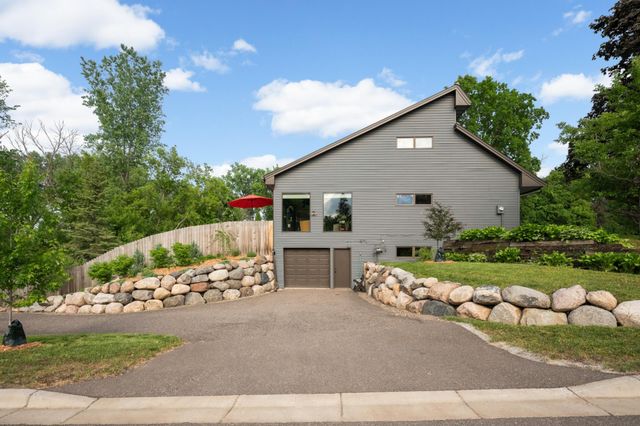 1170 Evergreen Lane N, Plymouth, MN 55441