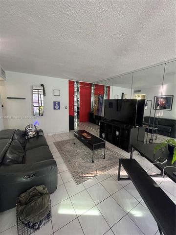 2539 S Bayshore Dr 320A, Miami, FL 33133