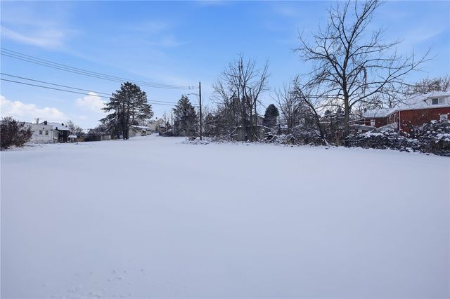 508 Fern Aly, Duquesne, PA 15110