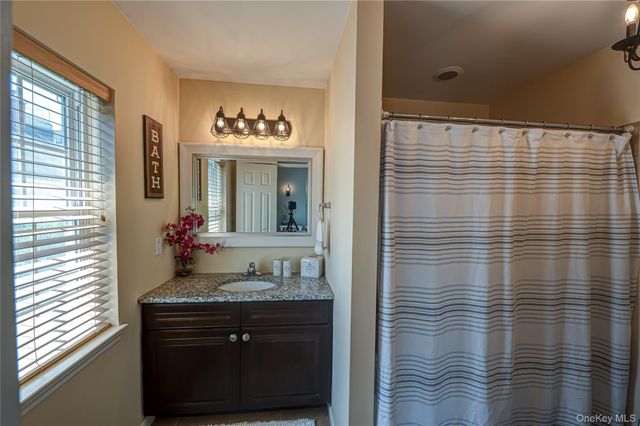 403 Tracy Lane, Patchogue, NY 11772