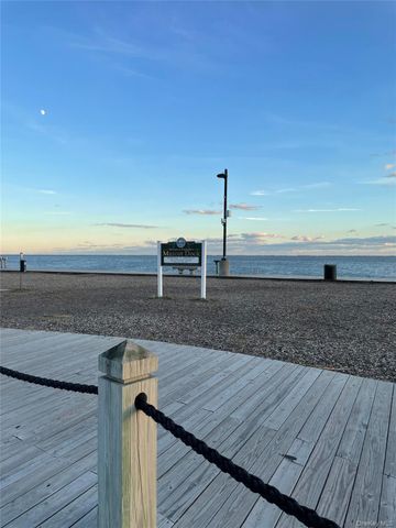 403 Tracy Lane, Patchogue, NY 11772