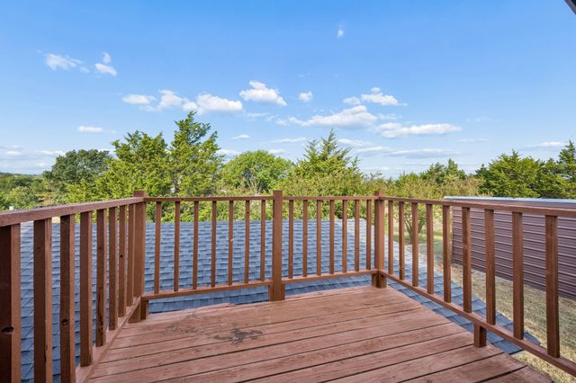 273 Greenview Lane, Van Alstyne, TX 75495