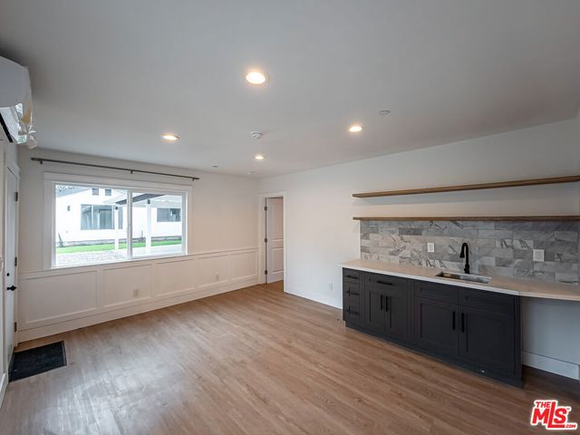 94 S Vinedo Avenue, Pasadena, CA 91107