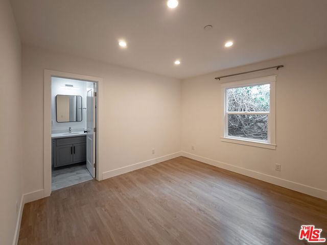 94 S Vinedo Avenue, Pasadena, CA 91107