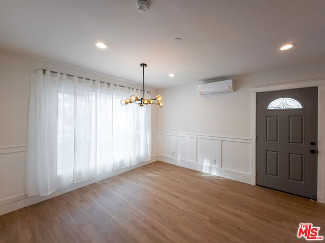94 S Vinedo Avenue, Pasadena, CA 91107