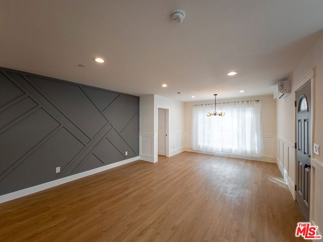 94 S Vinedo Avenue, Pasadena, CA 91107