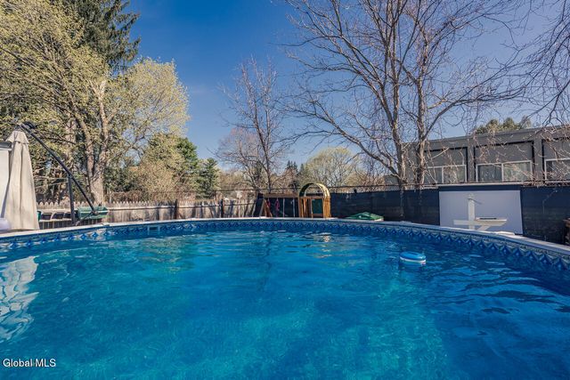 38 1st Avenue, Broadalbin, NY 12025