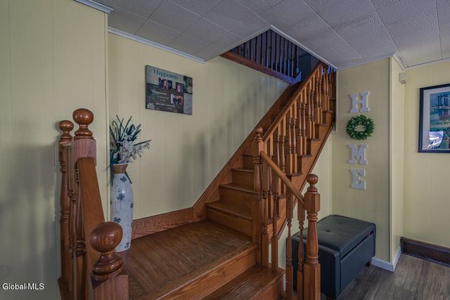38 1st Avenue, Broadalbin, NY 12025