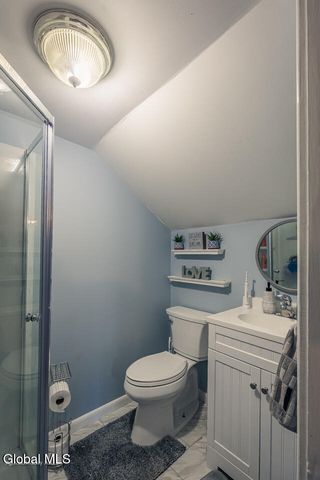 38 1st Avenue, Broadalbin, NY 12025