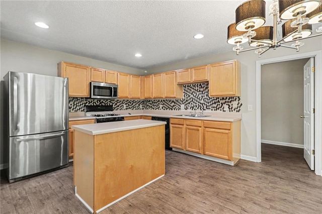 5790 Sable Glen Road, Atlanta, GA 30349