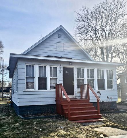 810 Thresher Avenue, Benton Harbor, MI 49022