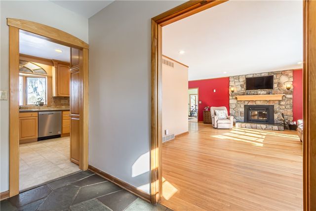 464 Smith Road, Mendon, NY 14534