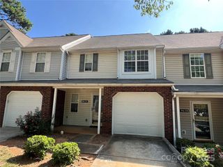 9632 Terrier Way, Charlotte, NC 28269