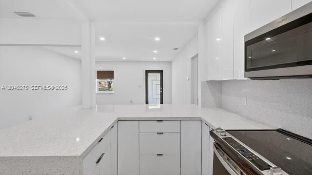 1010 NE 138th St, North Miami, FL 33161