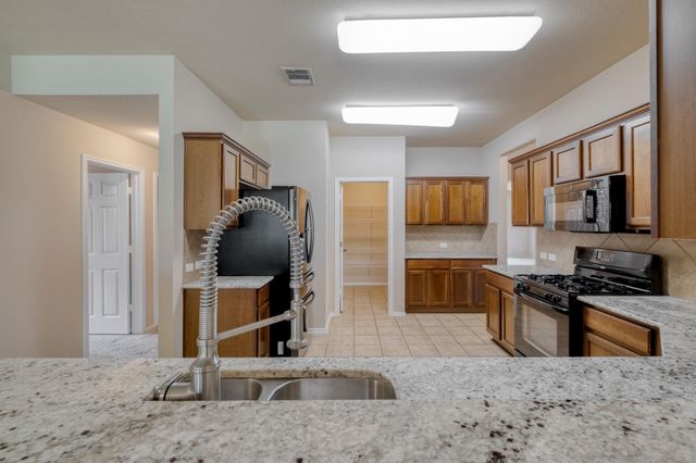 2100 Pearson WAY, Round Rock, TX 78665