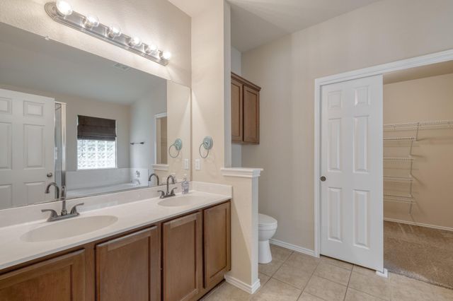 2100 Pearson WAY, Round Rock, TX 78665