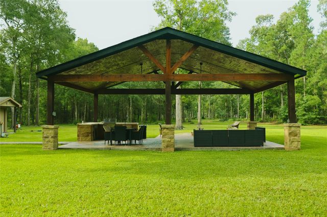 21119 Rock Pigeon, Cleveland, TX 77328