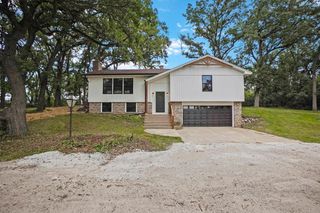 W339S2750 County Road C, Oconomowoc, WI 53066