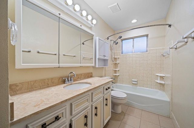 4822 Lost Oak Drive, Spring, TX 77388