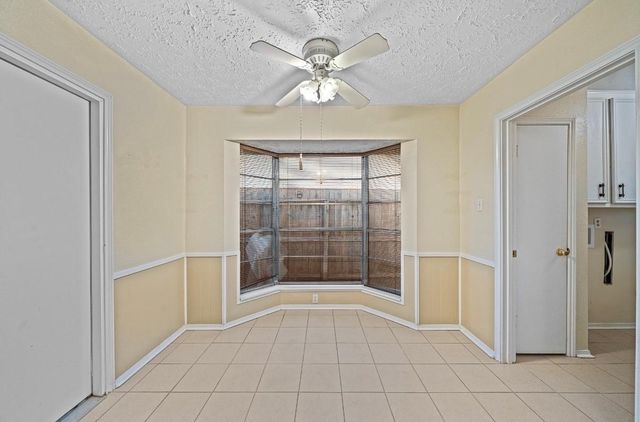 4822 Lost Oak Drive, Spring, TX 77388