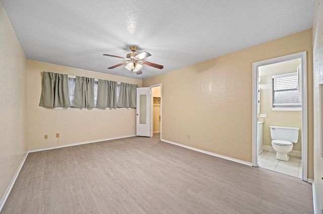 4822 Lost Oak Drive, Spring, TX 77388