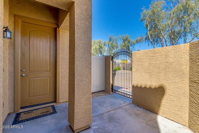 1367 S COUNTRY CLUB Drive 1340, Mesa, AZ 85210