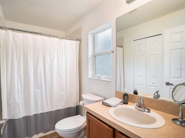 7833 CARRIAGE POINTE DRIVE, Gibsonton, FL 33534