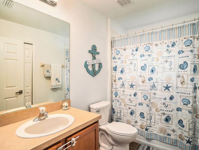 7833 CARRIAGE POINTE DRIVE, Gibsonton, FL 33534