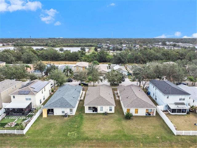 7833 CARRIAGE POINTE DRIVE, Gibsonton, FL 33534
