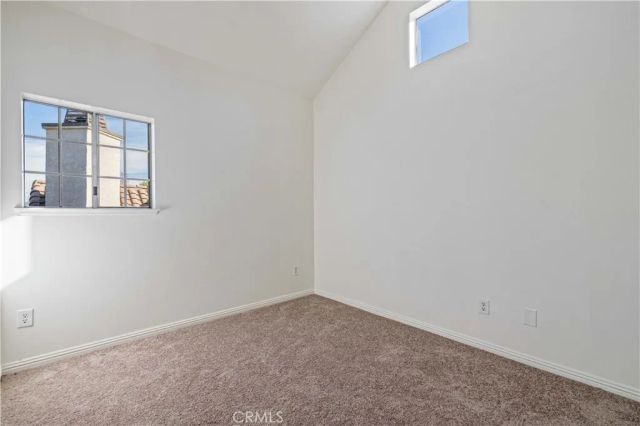 24143 Del Monte 284, Valencia, CA 91355