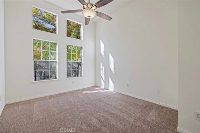 24143 Del Monte 284, Valencia, CA 91355