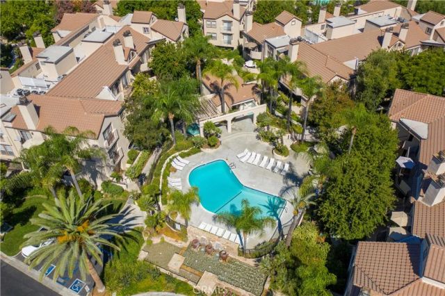 24143 Del Monte 284, Valencia, CA 91355