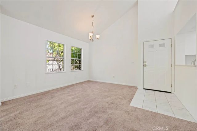 24143 Del Monte 284, Valencia, CA 91355